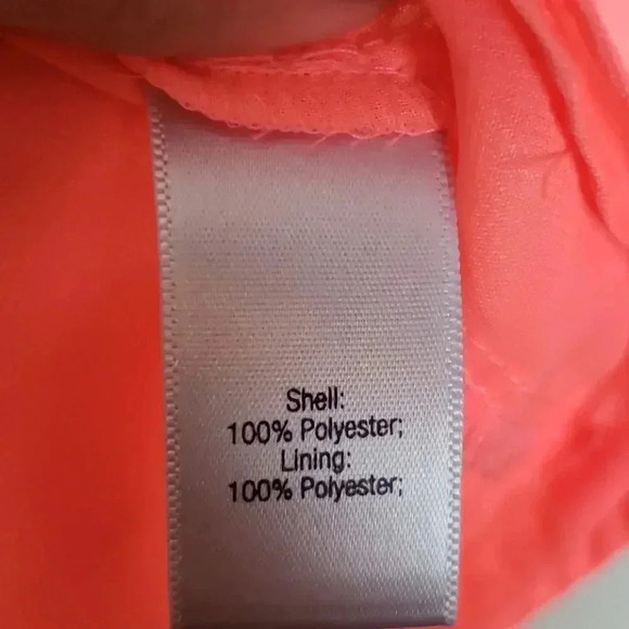 Jennifer Lopez Peach Ruffle Top - Picture 6 of 7